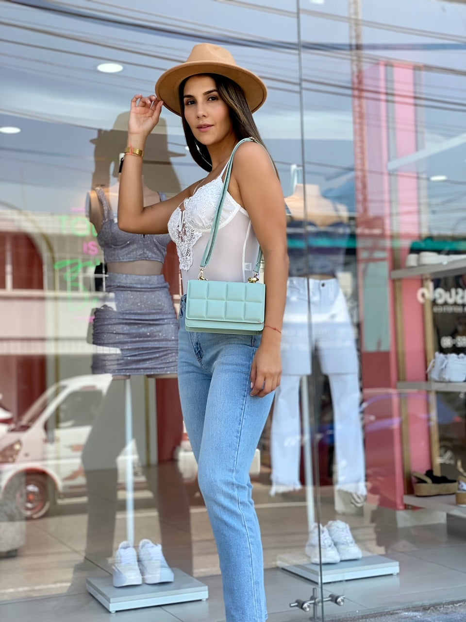 Jean Cello Clasico Slim Tiro Alto