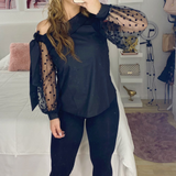 BLUSA NEGRA MANGA LUNARES CON NUDO