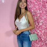 Top Brillo Plateado Escote Cadena