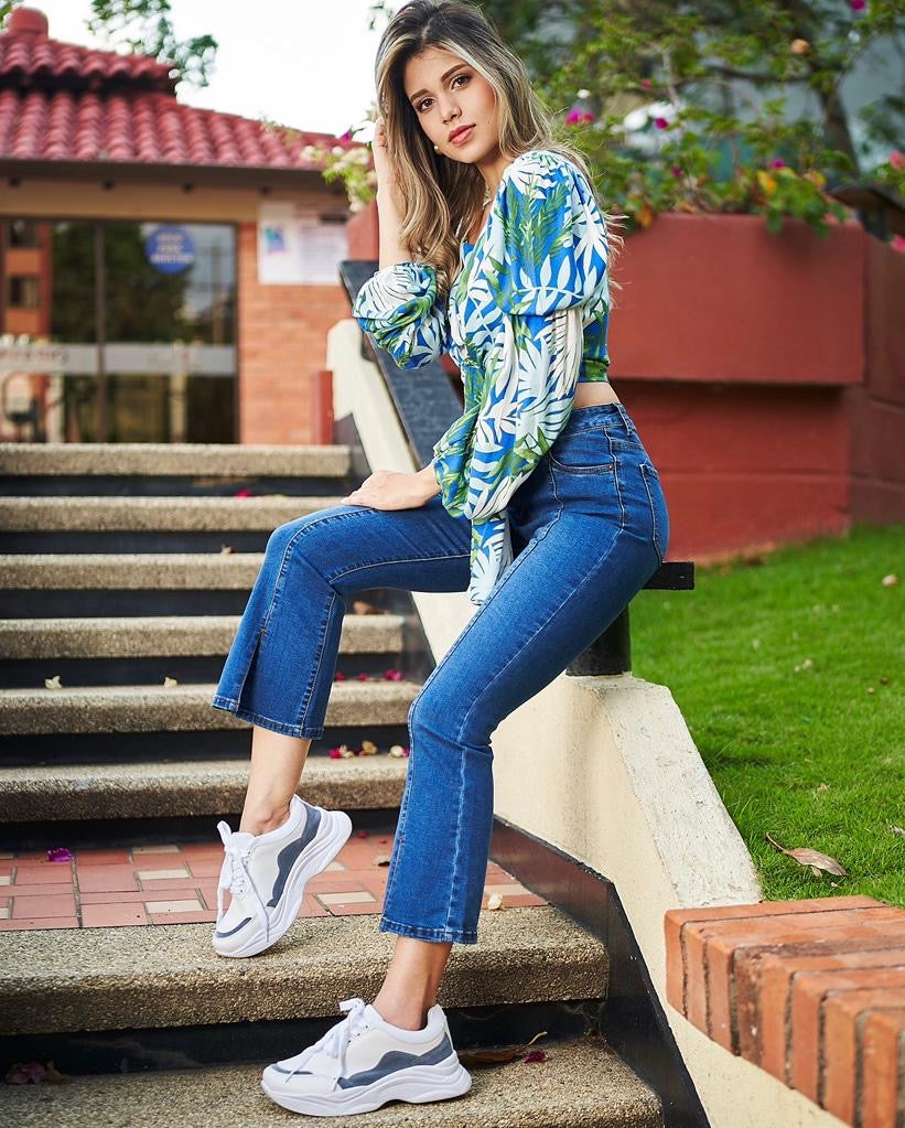 BLUSA MANGA LARGA HOJAS AZUL