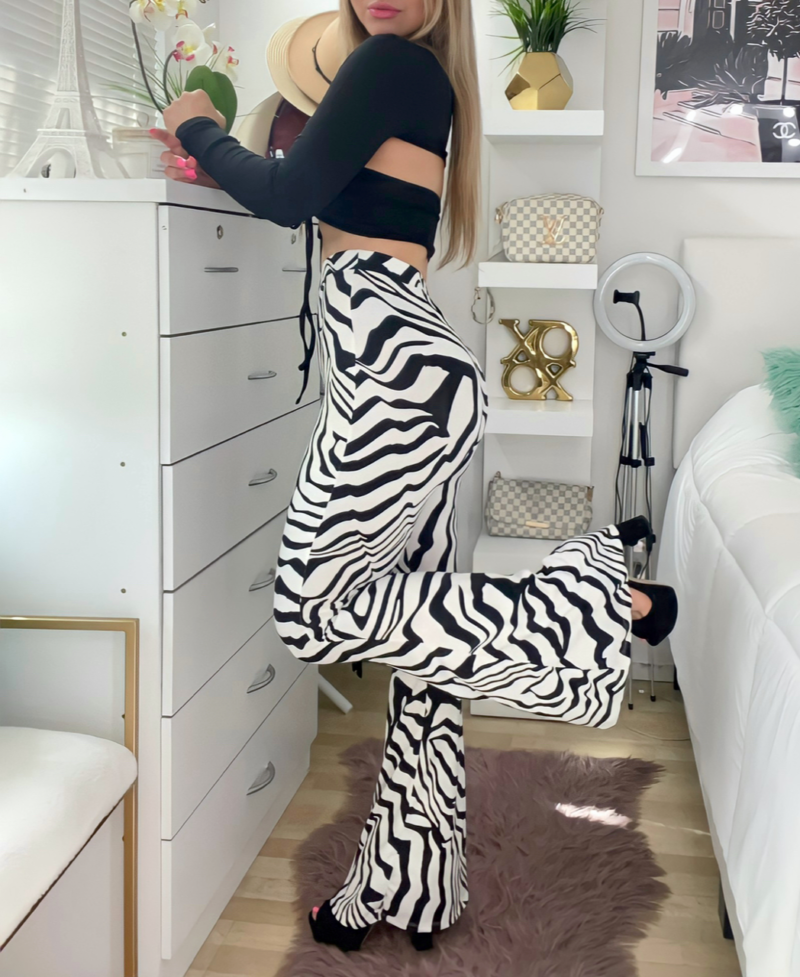 PANTALON ZEBRA BLANCO BOTA CAMPANA